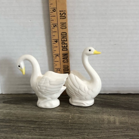 Vtg Ceramic Swan Centrepiece - Picture 4 of 16